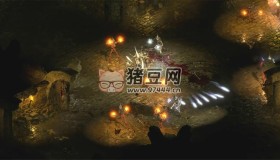 《暗黑破坏神2：狱火重生》重制版